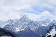 揭示風水夫妻正確睡覺左右的重要性