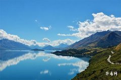 星期一右眼跳女人什麼預兆_女人右眼跳24小時吉凶