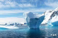 辦公桌風水擺件的選擇與擺放技巧