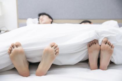 女豬男狗可以扶持到最後嗎？男狗會如何經營愛情？