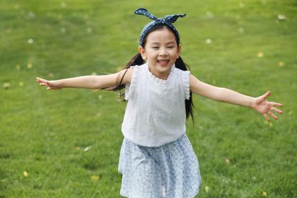 姓岳女孩氣質好聽的名字大全